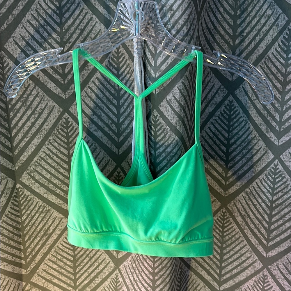 GUC Lululemon Flow Y Bra Nulu *light support A/C Cup size 10